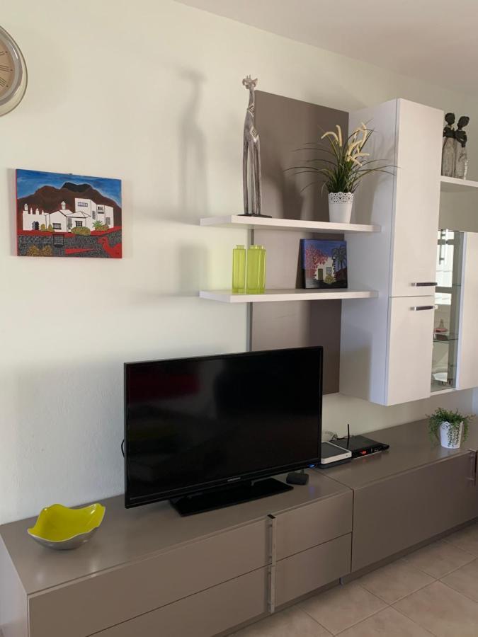Lovely Villa Nico Playa Blanca, Hot Tub, Communal Pool Esterno foto