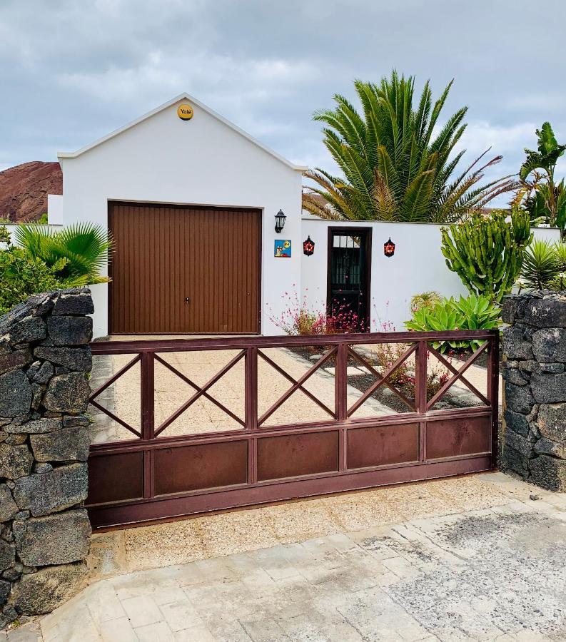 Lovely Villa Nico Playa Blanca, Hot Tub, Communal Pool Esterno foto